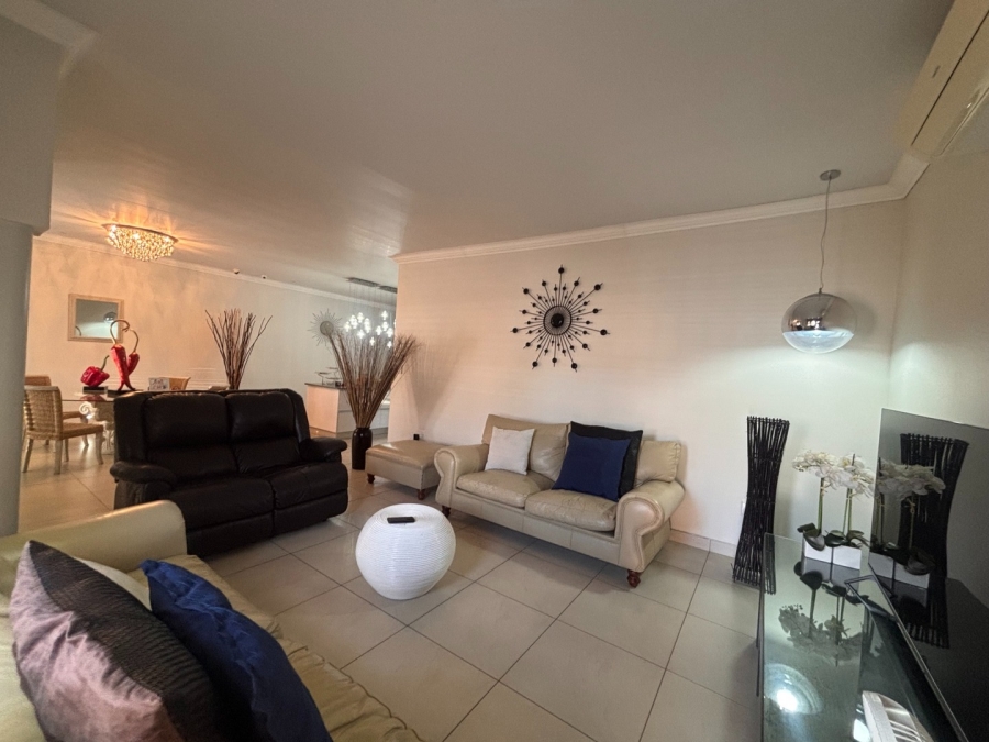 2 Bedroom Property for Sale in Flamwood North West